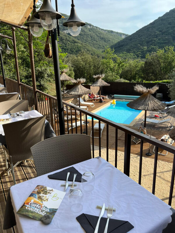 Restaurant Vallon Pont d’Arc Le Belvédère à 200 m du Pont d’Arc